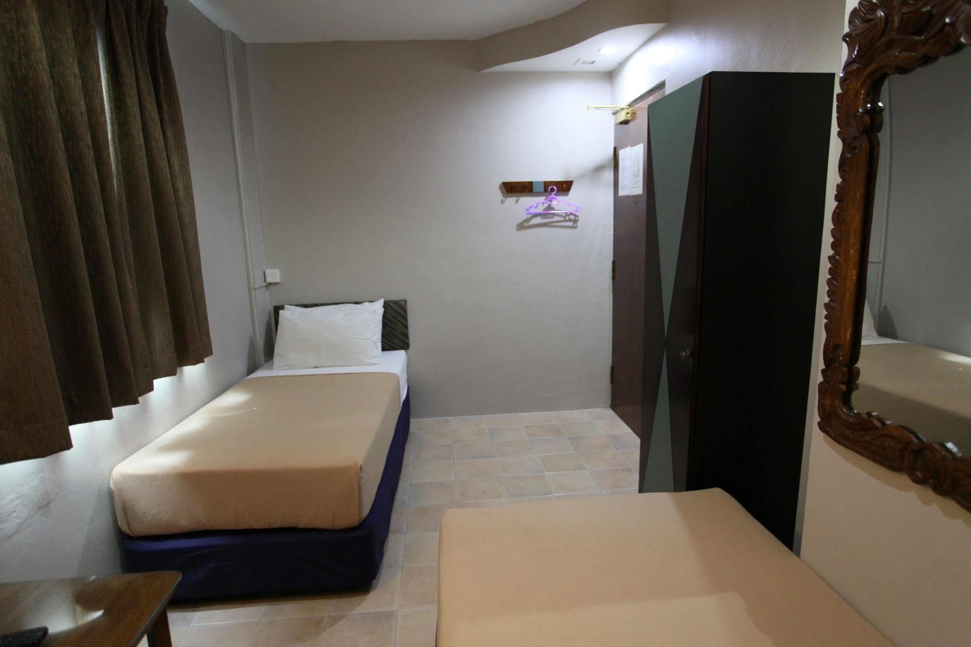 Hotel Chang Ziang 2*